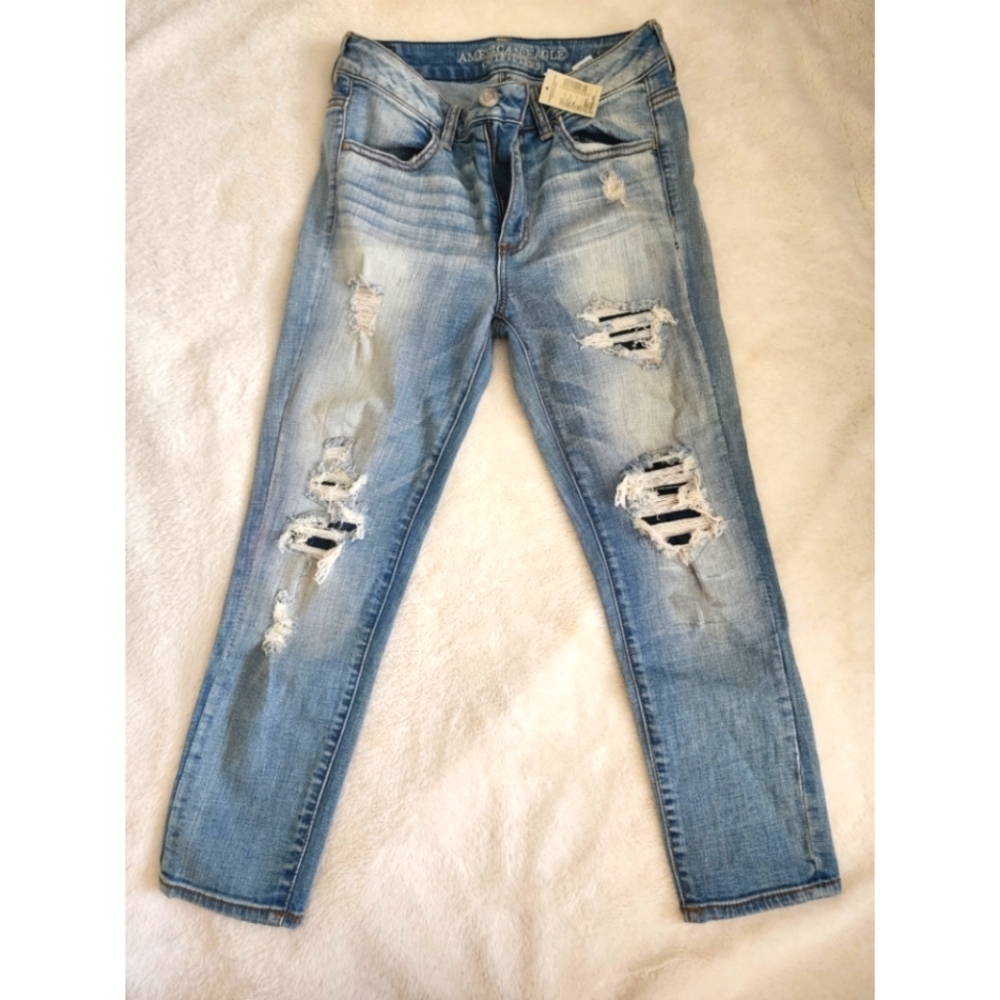 American Eagle capris **New**